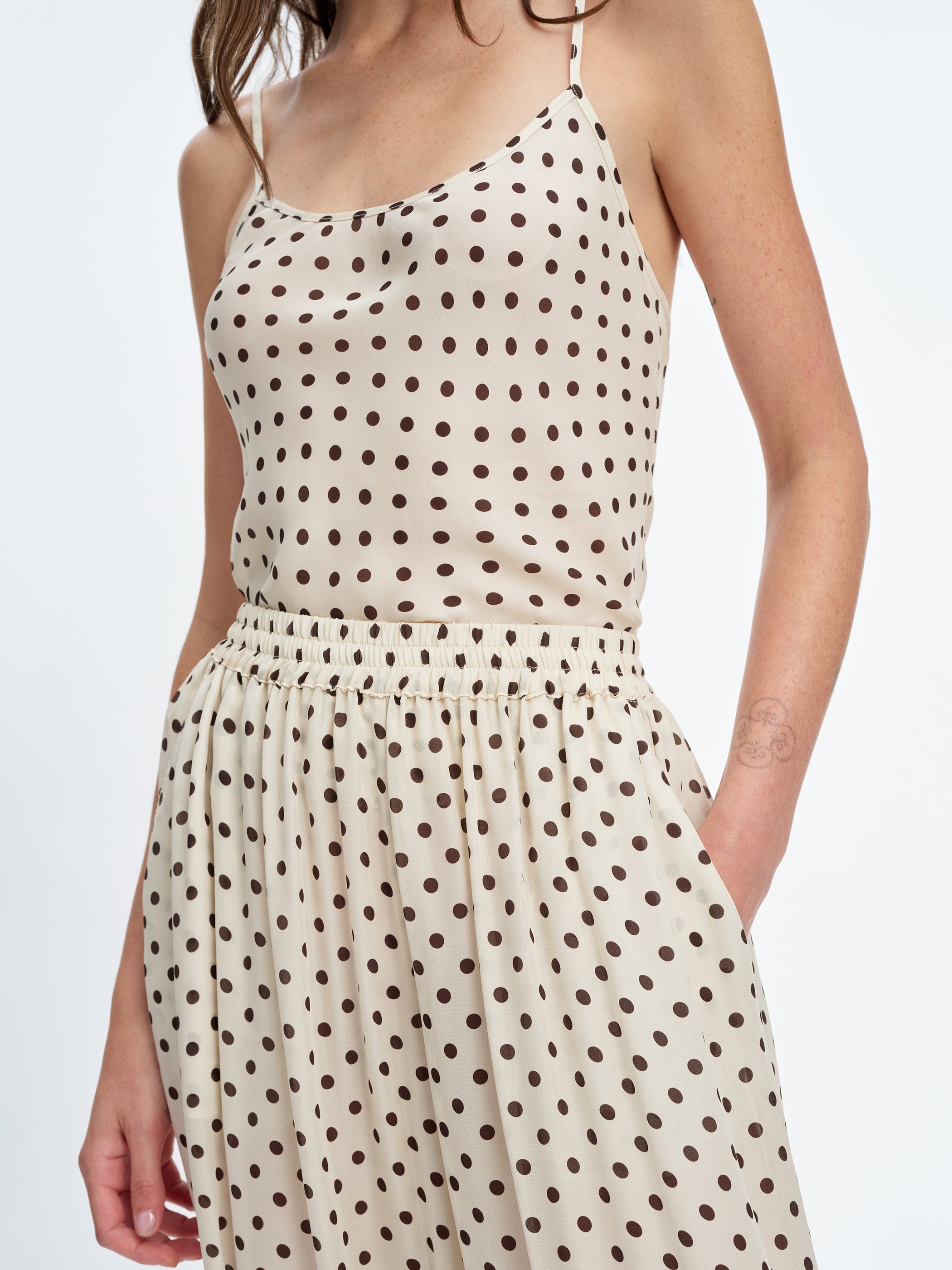 Ivory Walnut Polka Dot 
