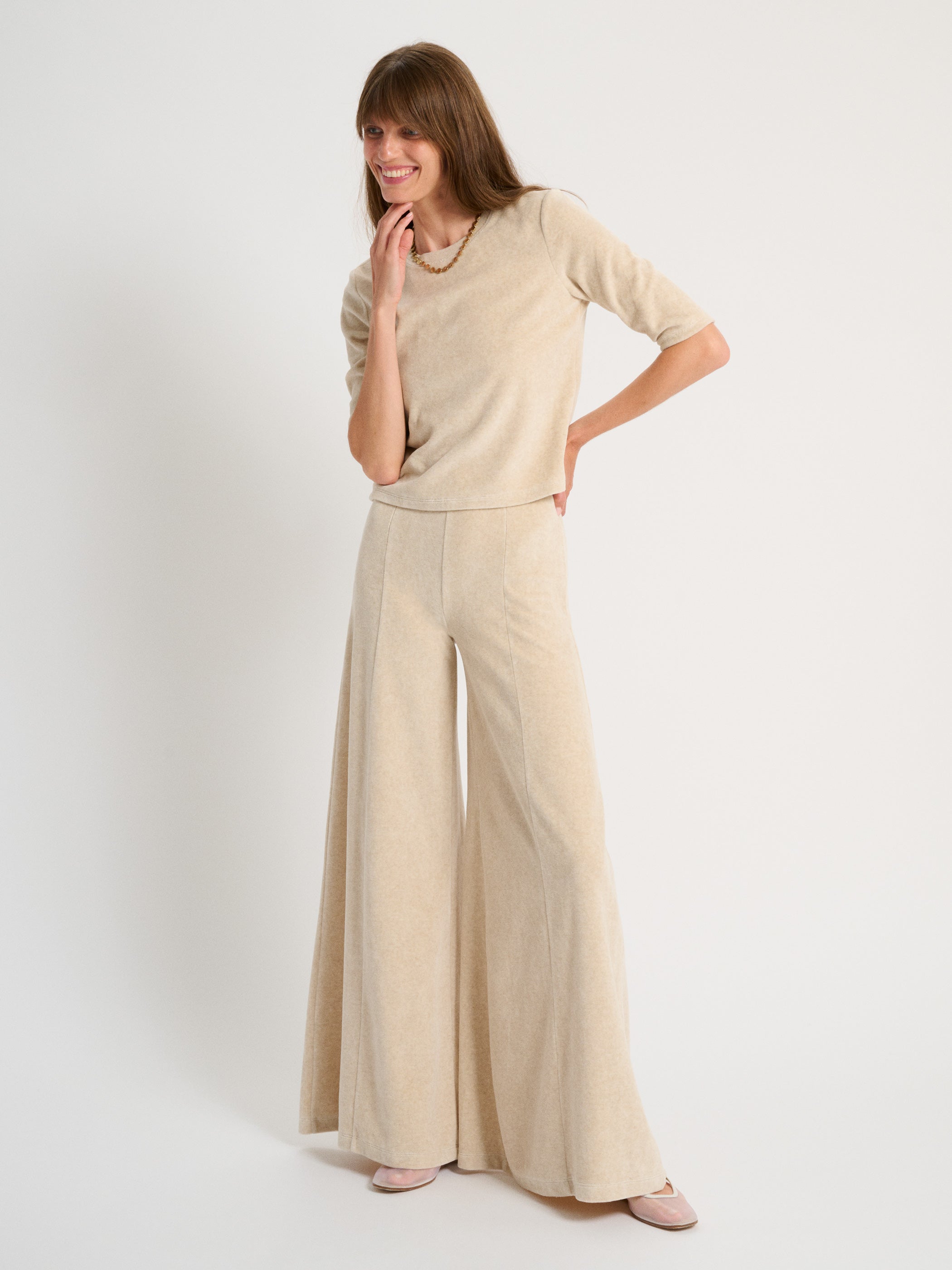 The Corfu Elbow Sleeve Crew in Velour 