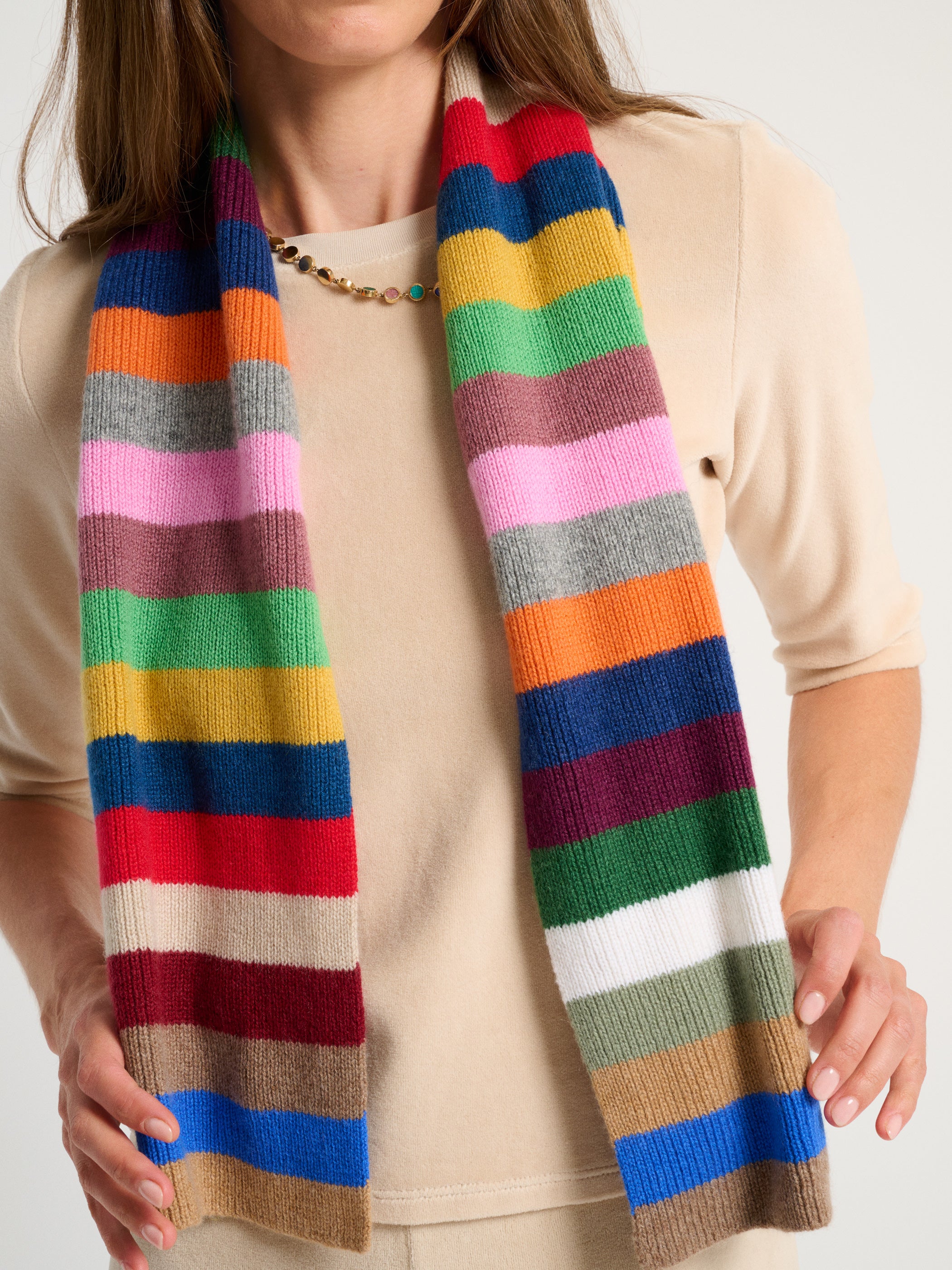 The Stari Scarf in Cashmere – Suzie Kondi