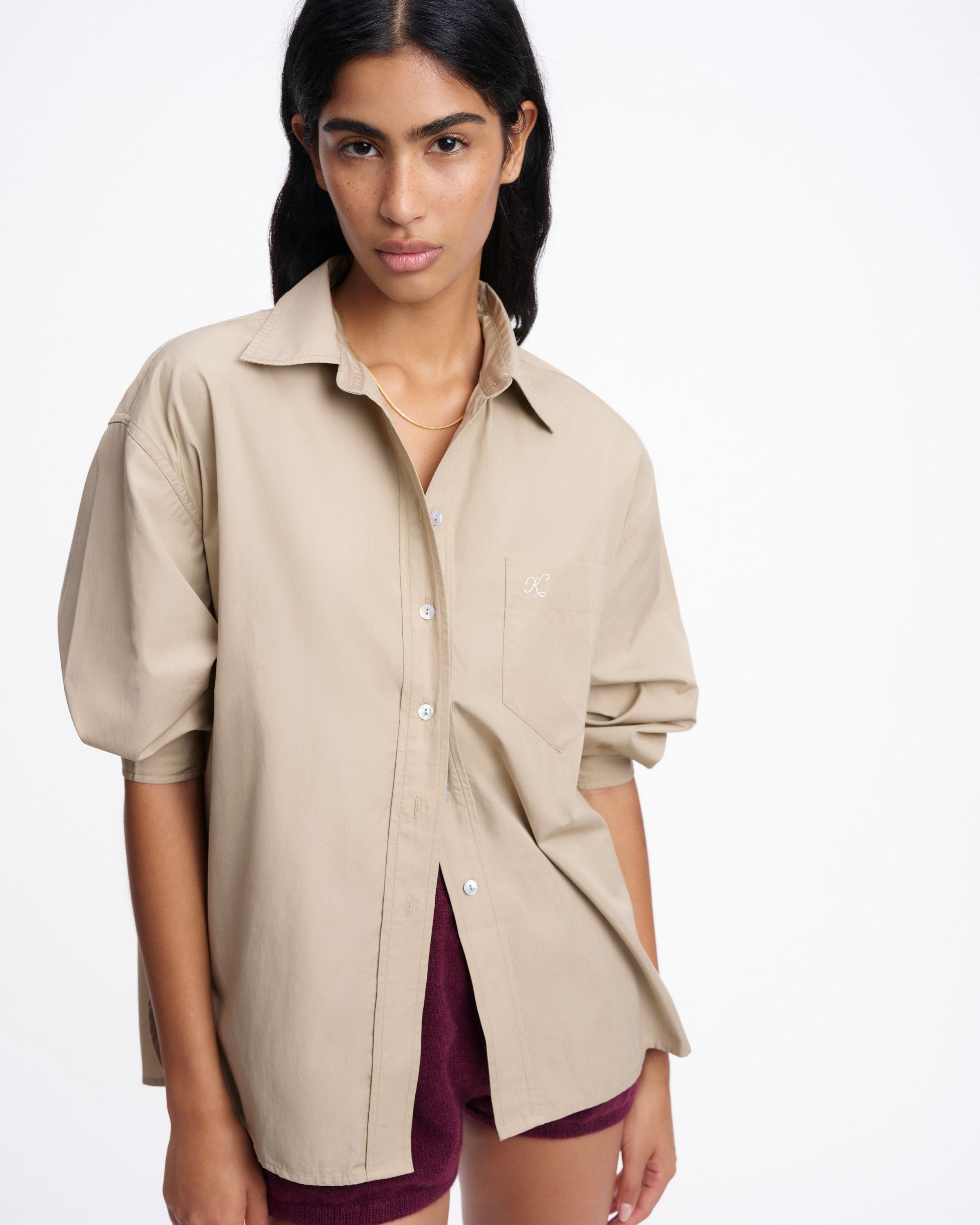 Khaki 