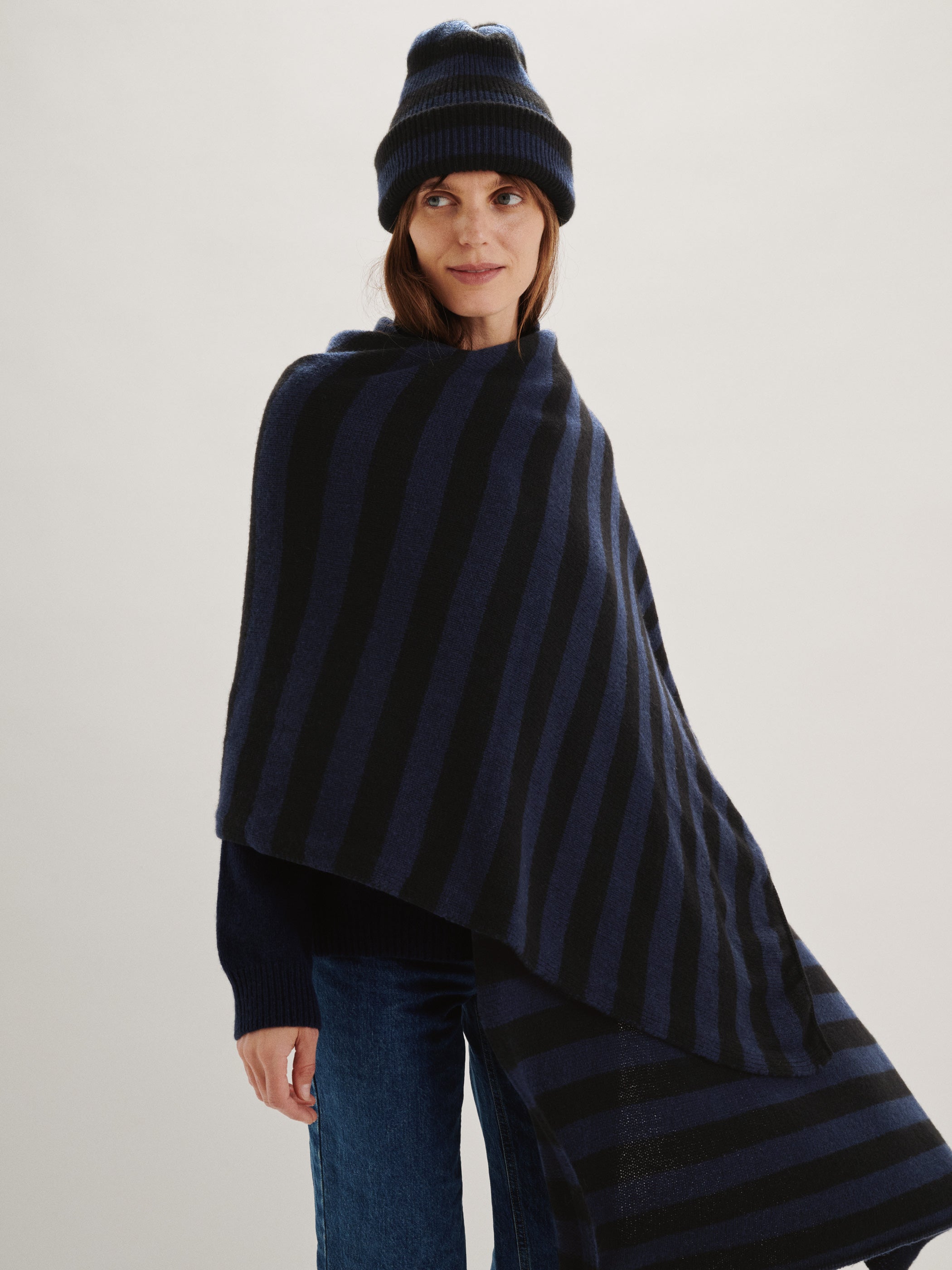 Black-Navy Stripe 
