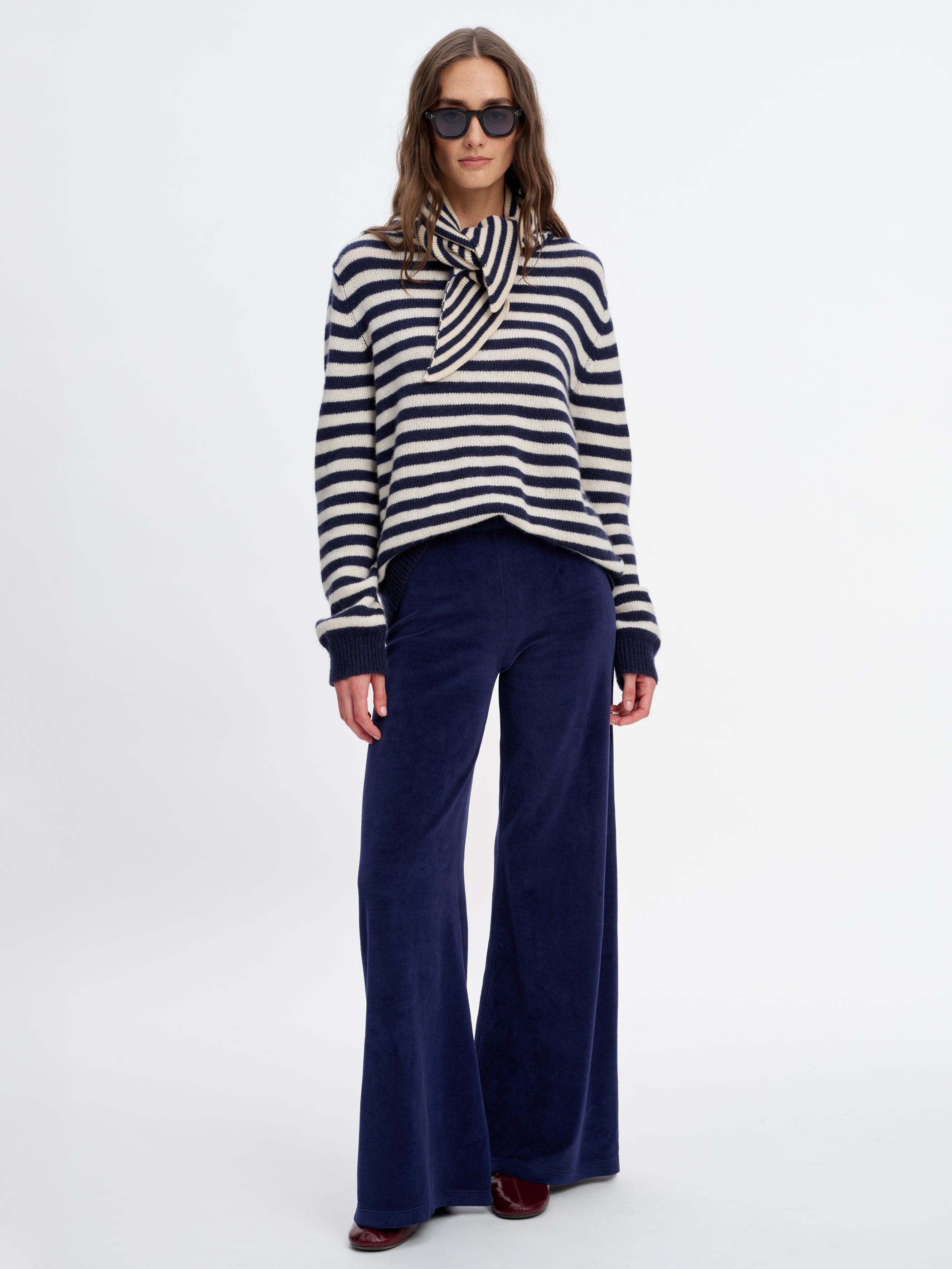 Navy Ivory Stripe 