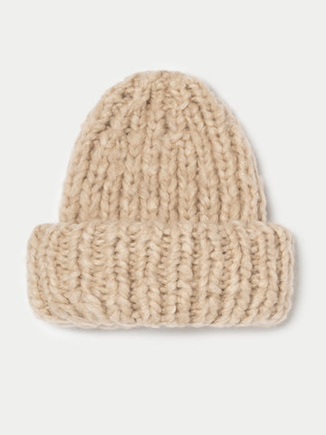 The Lumi Ribbed Beanie in Cashmere