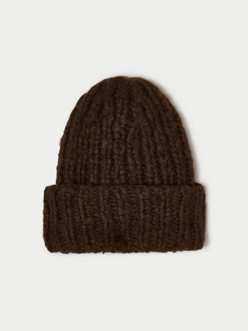 The Lumi Ribbed Beanie in Cashmere