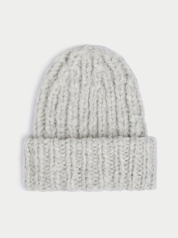 The Lumi Ribbed Beanie in Cashmere