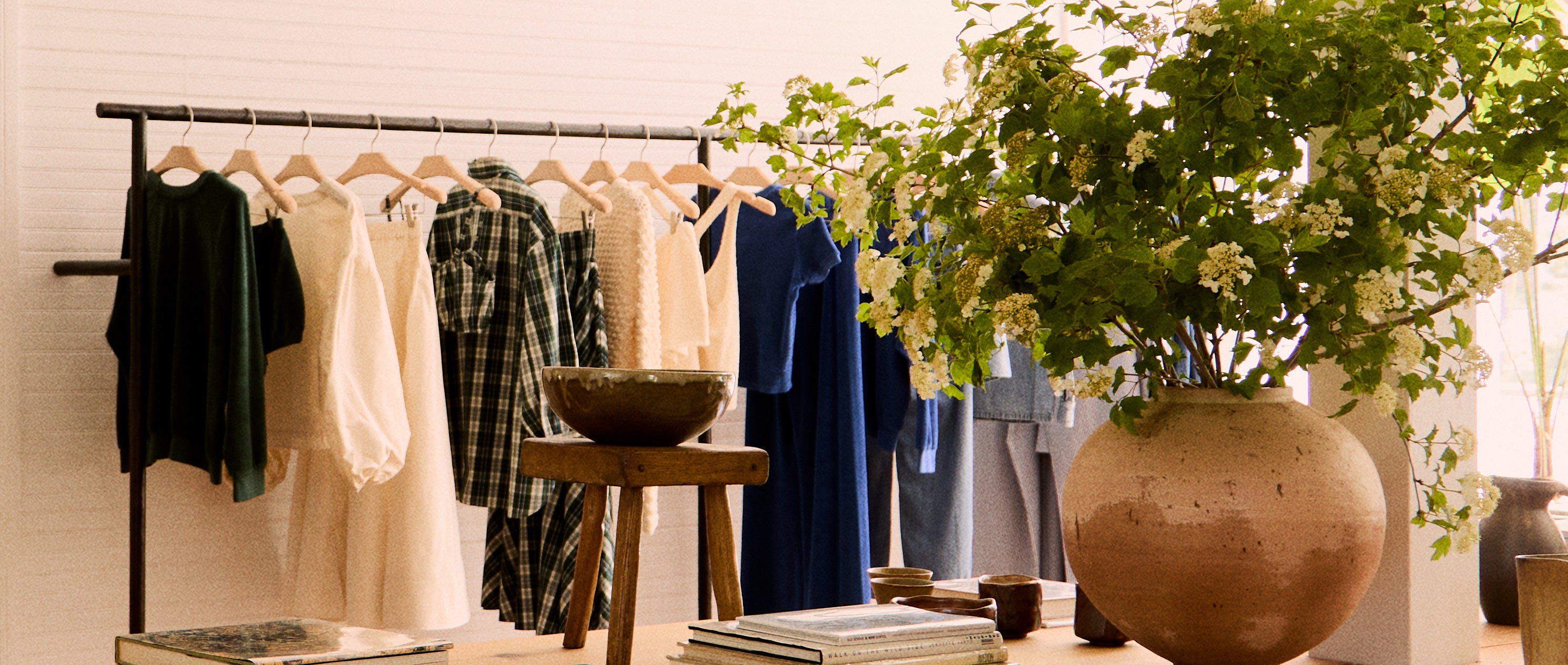 Suzie Kondi Our Stores banner