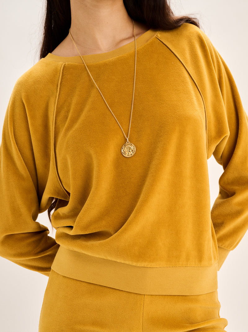 The Saba Raglan Top in Velour 