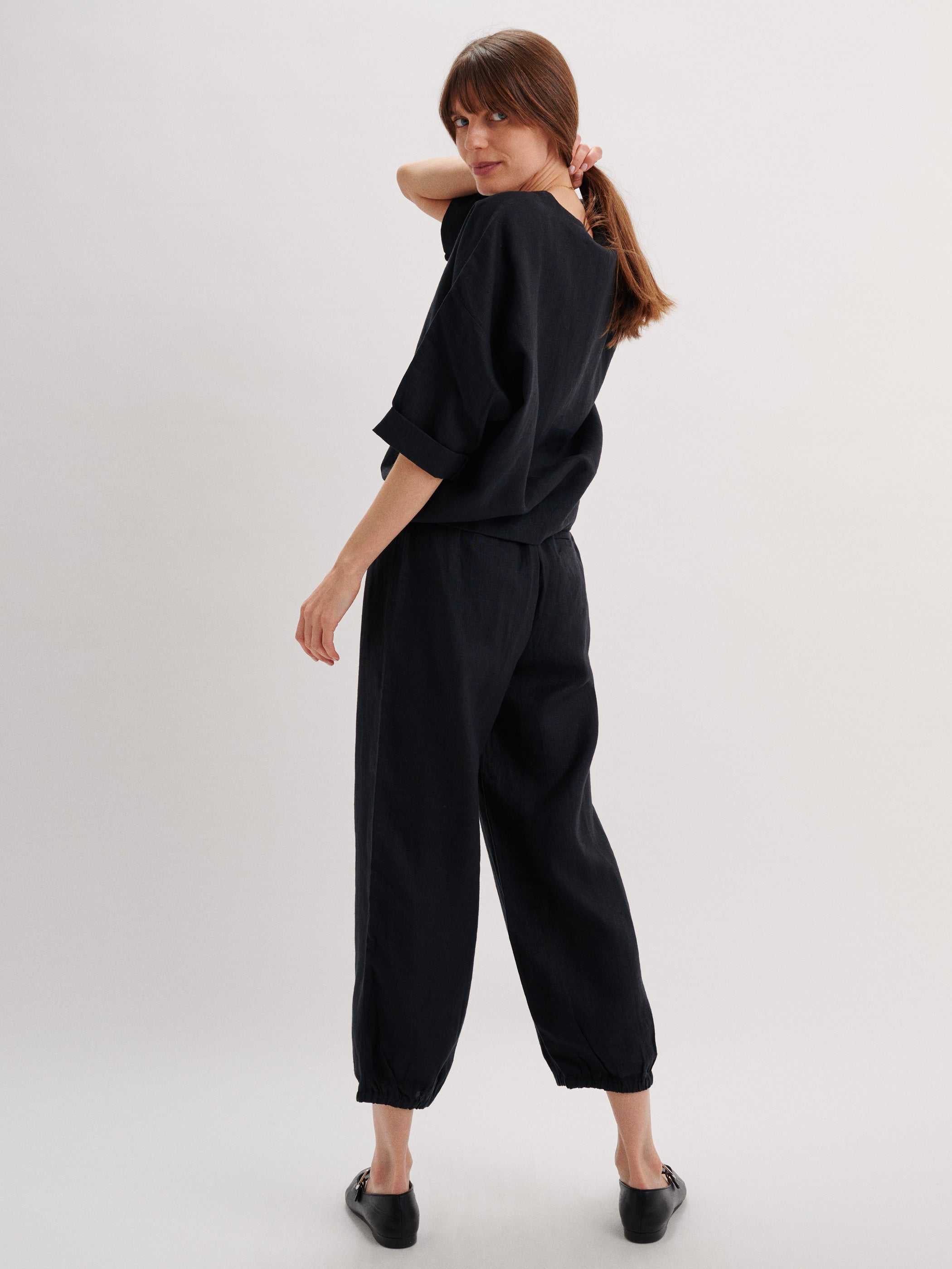 suzie kondi ベロア ハーレムパンツ黒 S size The Tosk Harem Pants in Velour – Suzie Kondi