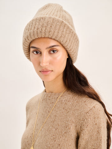 The Babe Beanie in Luxtweed Cashmere