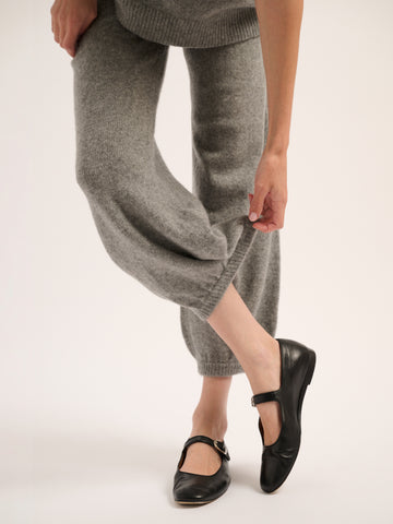 The Kalamata Pants in Cashmere