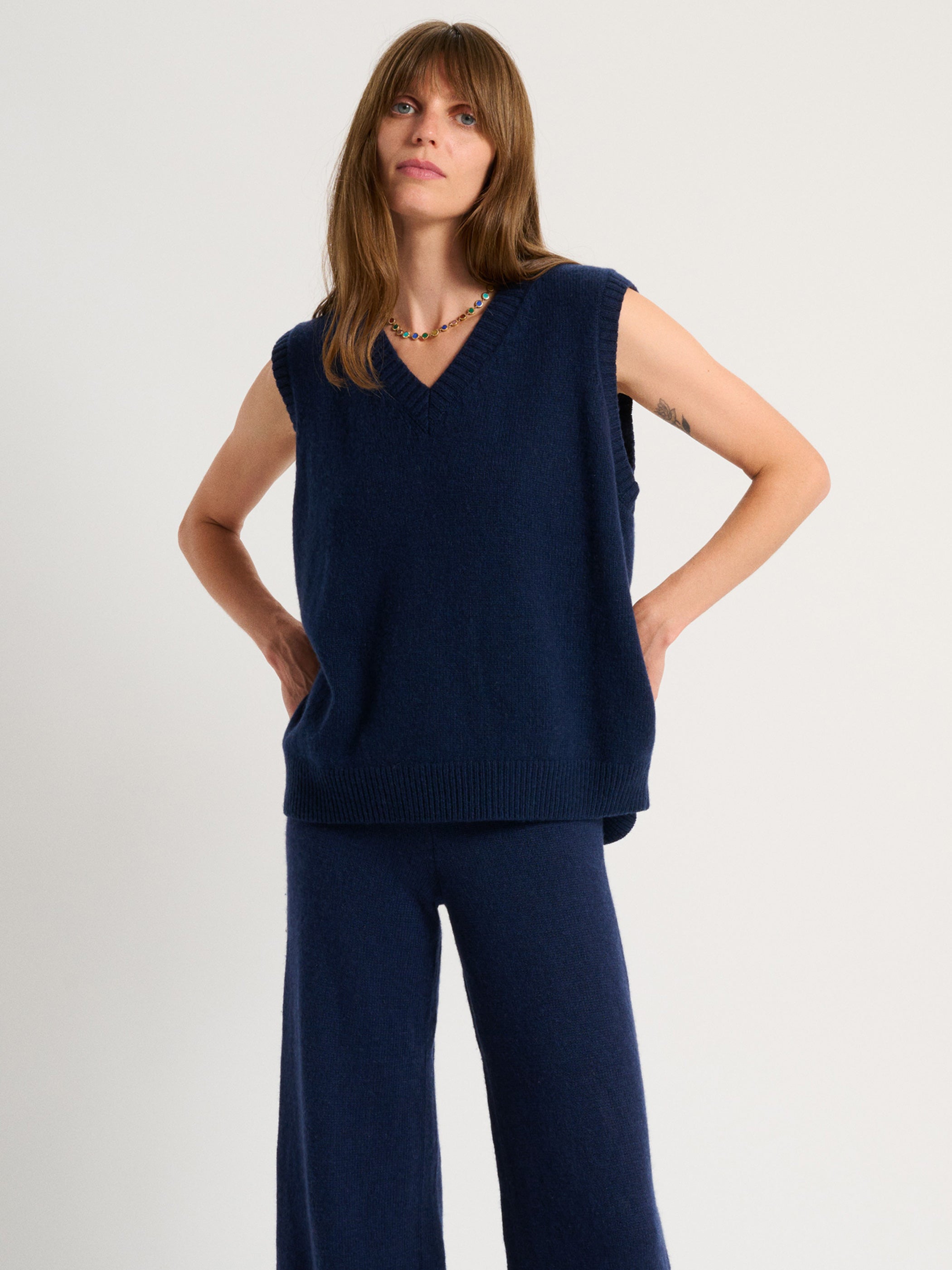 The Stevie Oversized Vest in Cashmere – Suzie Kondi